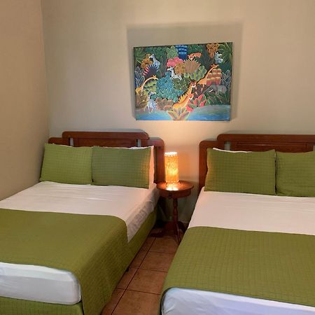 Hotel La Posada Del Angel Сан-Сальвадор Экстерьер фото